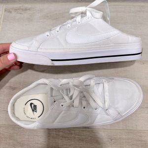 Women's Nike Court Legacy Mule White